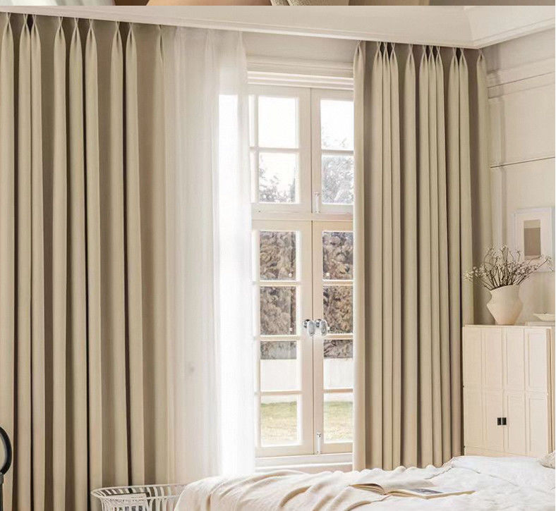 Körper-einfacher Polyester-Stromausfall-Leinenvorhänge der Wohnzimmer-Verdunkelungsvorhang-Gewebe-200-400gsm modern